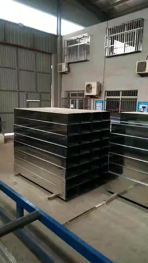 加工定制電纜橋架鋼制鍍鋅金屬鐵線槽式梯式200100橋架防火噴塑