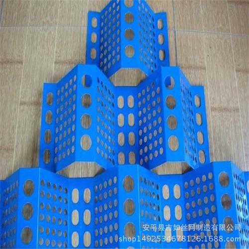 防風(fēng)抑塵網(wǎng)工廠供應(yīng)金屬三峰防風(fēng)抑塵網(wǎng)鍍鋅噴塑擋風(fēng)